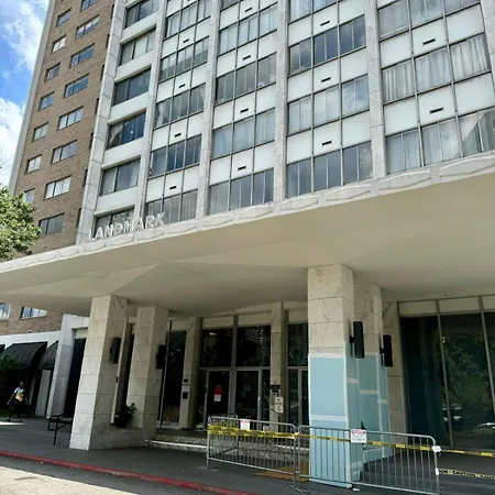 Close To Everywhere Downtown Onsite Parking Lm1004 Atlanta Exterior photo