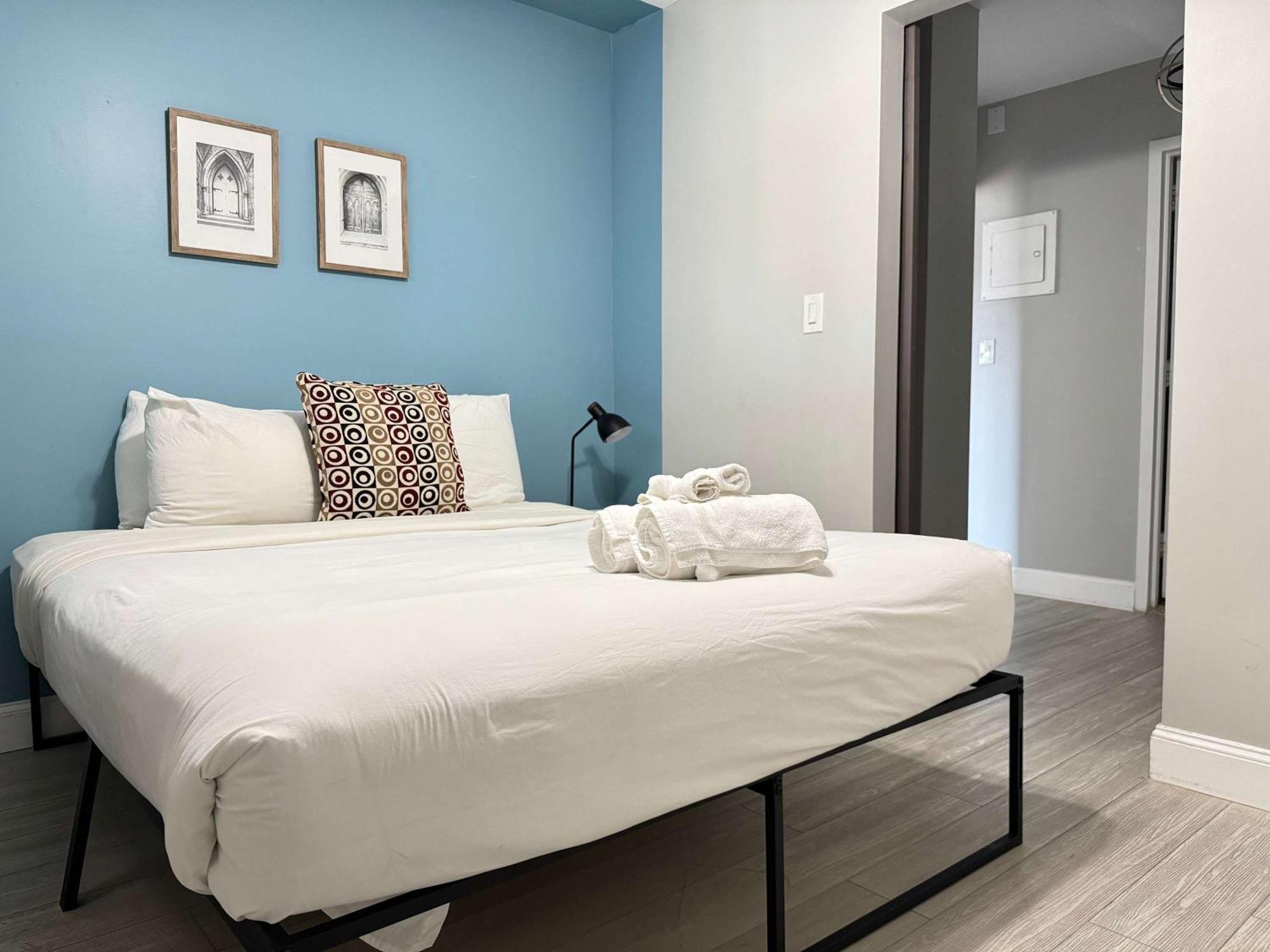 Close To Everywhere Downtown Onsite Parking Lm1004 *