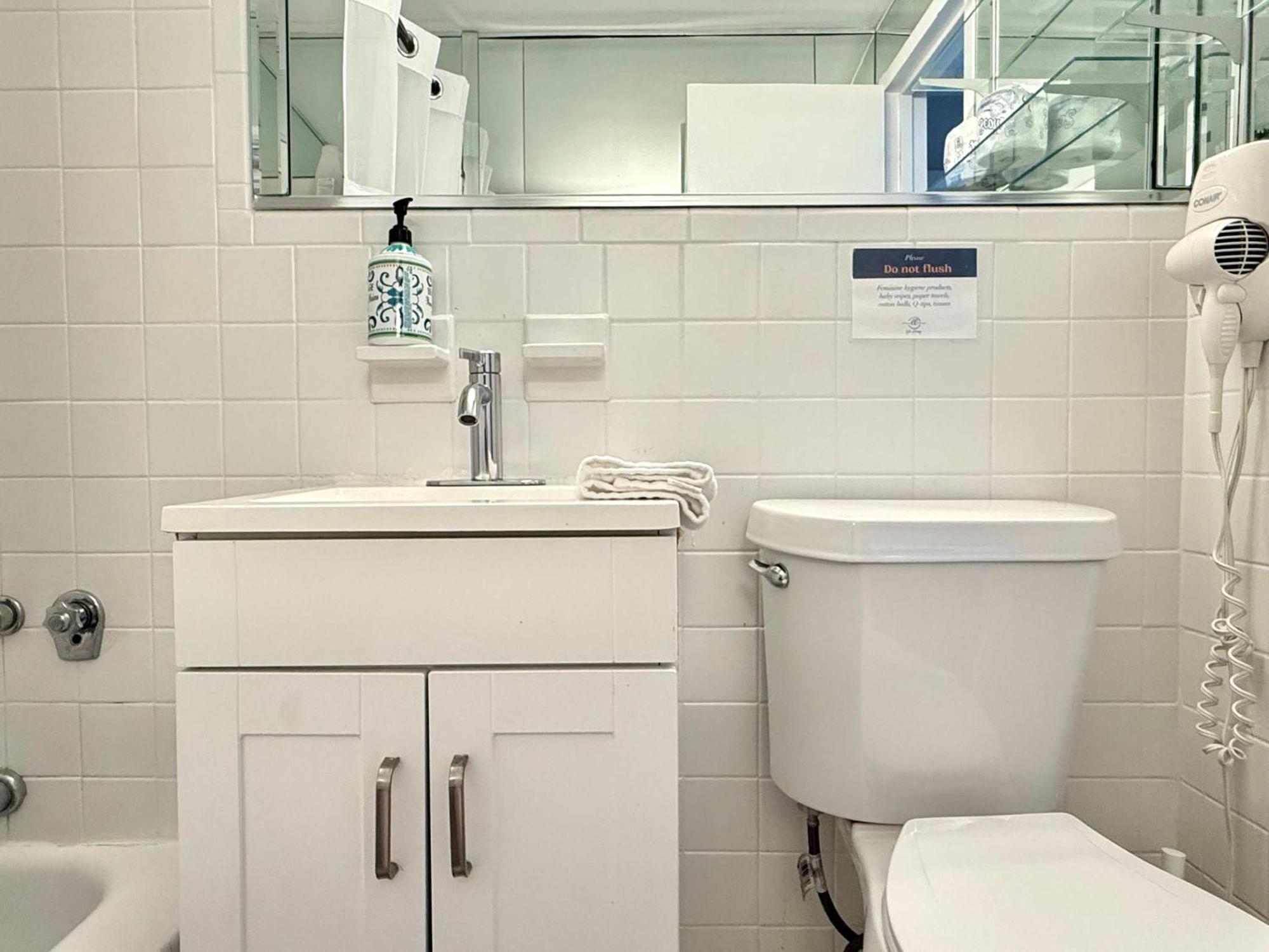 Ferienhaus Close To Everywhere Downtown Onsite Parking Lm1004